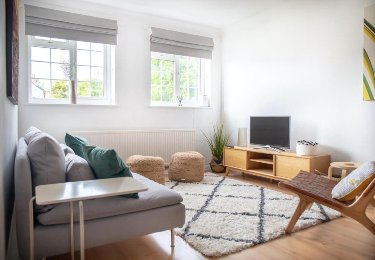 Guestready - Homely Leeds City Apartment Sleep 4 Meanwood Exterior photo