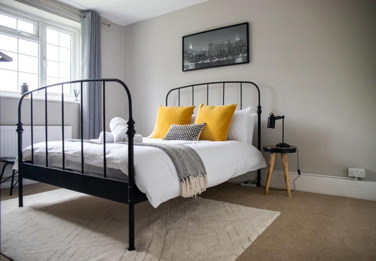 Guestready - Homely Leeds City Apartment Sleep 4 Meanwood Exterior photo