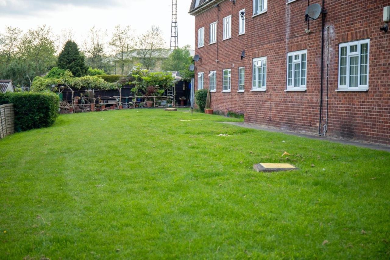 Guestready - Homely Leeds City Apartment Sleep 4 Meanwood Exterior photo
